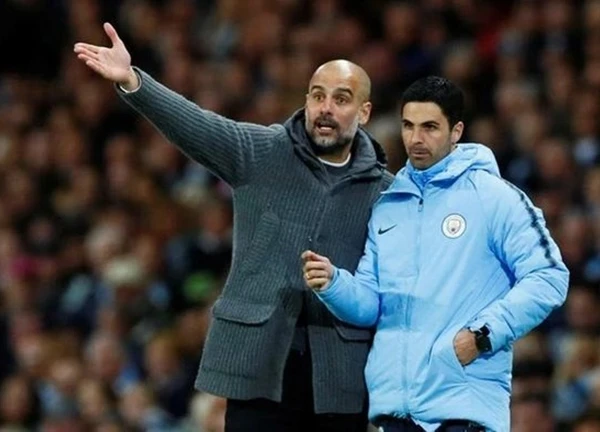 HLV Pep Guardiola yêu cầu làm rõ 'nghệ thuật đen tối' của Man City