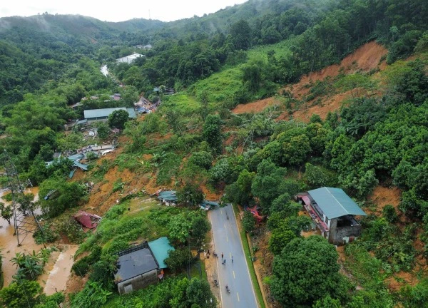 Tìm thấy thi thể 1 nạn nhân vụ sạt lở ở Hà Giang