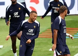 Mbappe tuyên bố không quan tâm việc bị fan Pháp la ó