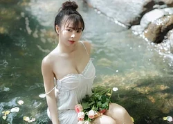 Ngắm 'gương mặt học sinh, thân hình phụ huynh' của hot girl Đồng Tháp