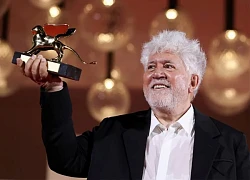 Pedro Almodovar đoạt Sư tử vàng LHP Venice 2024 với phim nói tiếng Anh đầu tay