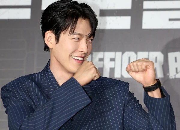 Kim Woo Bin tăng 8kg cho phim mới