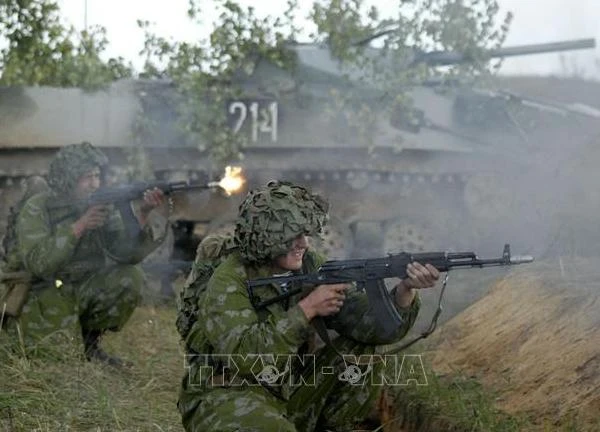 Belarus tập trận ở vùng biên giới để ngăn một 'kịch bản' Kursk