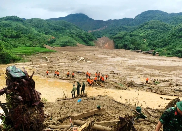 Chung tay khắc phục hậu quả bão số 3: Tận cùng nỗi đau