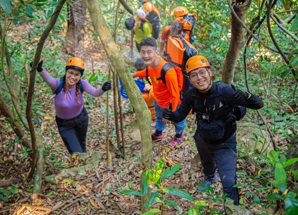 Du lịch trekking - xu hướng xê dịch kiểu... "vất vả" nhưng vẫn nhiều người mê