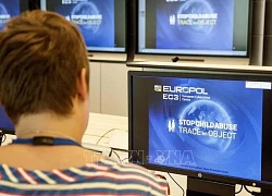 Europol triệt phá nền tảng tin nhắn 'Ghost' của tội phạm mạng