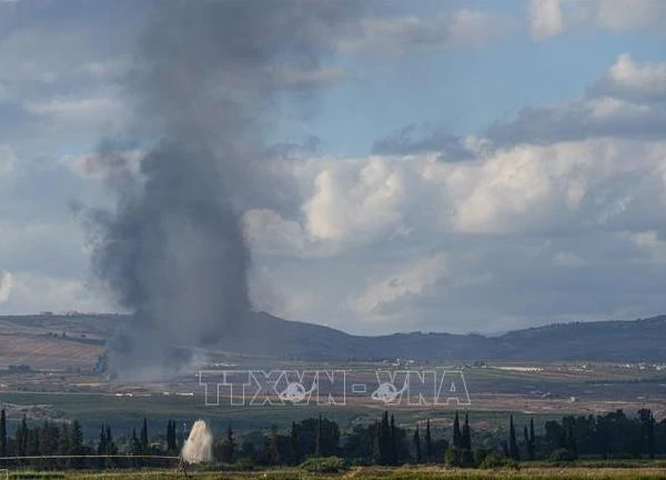 Israel tăng cường không kích cơ sở hạ tầng của Hezbollah