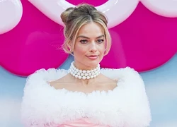 'Bom sex' Margot Robbie đóng nữ chính trong 'Đồi gió hú'