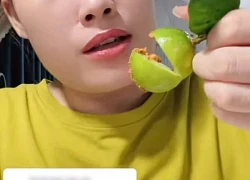 Gần 5 triệu người &#8220;ứa nước miếng online&#8221; khi xem cô gái Bắc Giang mukbang cây nhà lá vườn