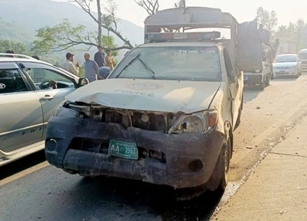 Đại sứ Việt Nam tại Pakistan an toàn sau vụ đánh bom đoàn xe