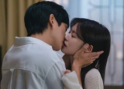 'Nam thần triệu người mê Jung Hae In diễn rất hay và hôn cực giỏi'