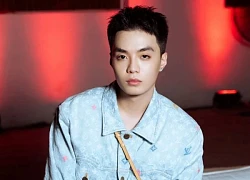 Negav bị ném đá