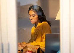 Sinh nhật 30 tuổi, nhận món quà không có tên người gửi mà tôi run rẩy, quyết bắt xe đi 300km ngay trong đêm