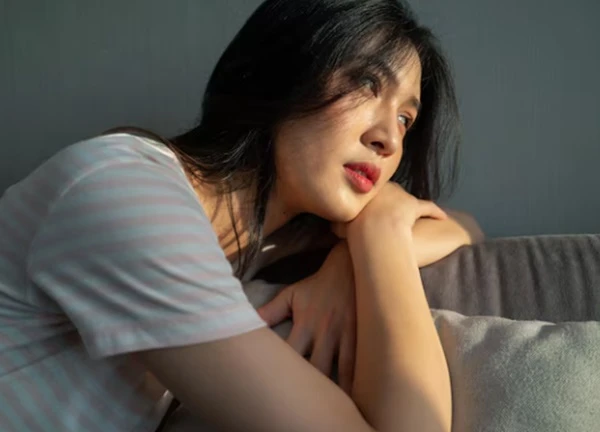 4 năm sau ly hôn, chồng cũ bất ngờ đưa ra lời đề nghị khiến tôi không tin vào tai mình