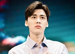 Bị "phong sát", Lý Dịch Phong lách luật trở lại sau 3 năm bị bắt vì mua dâm bằng cách thức gây tranh cãi