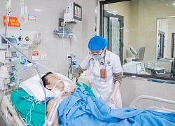 Chạy đua từng giây giành lại sự sống cho bệnh nhân ngừng tim