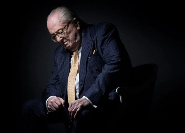 Jean-Marie Le Pen - nhà sáng lập đảng cực hữu Pháp qua đời