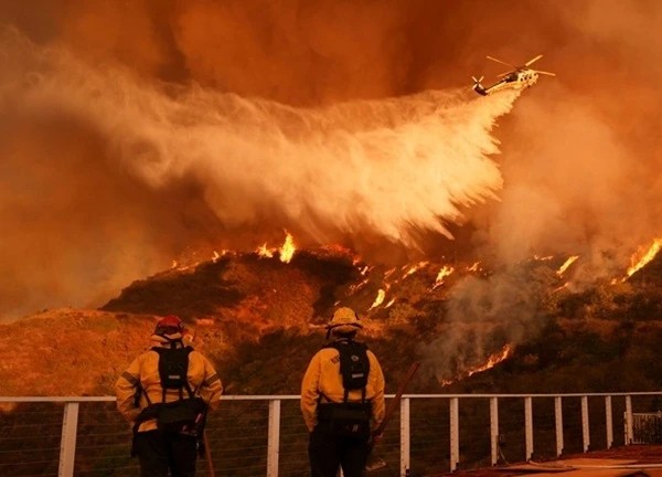 Los Angeles chưa thoát thảm họa cháy rừng