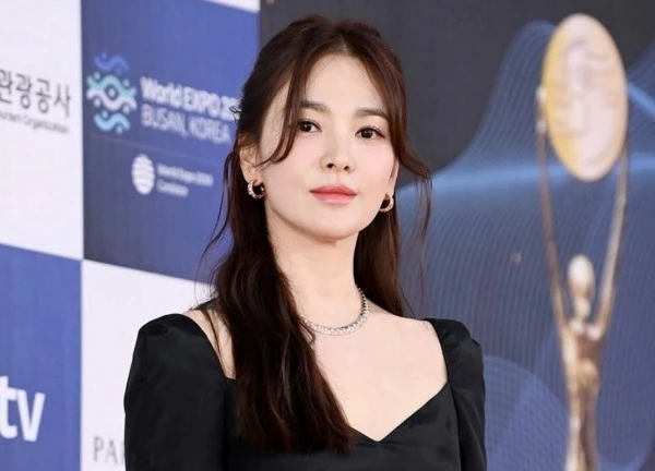 Song Hye Kyo: Không buồn vì tin đồn, hiểu ra nhan sắc không là lợi thế