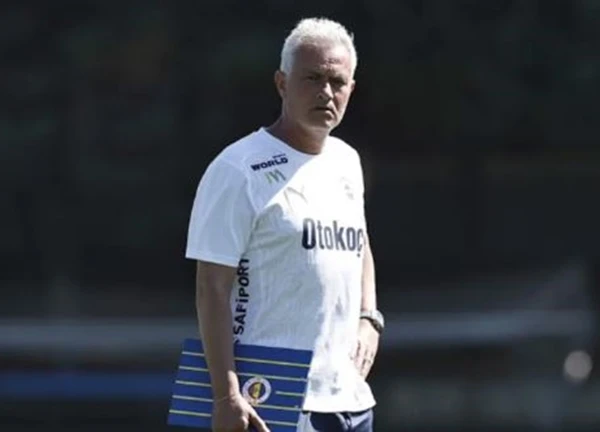 Mourinho gạ gẫm Felix gia nhập Fenerbahce