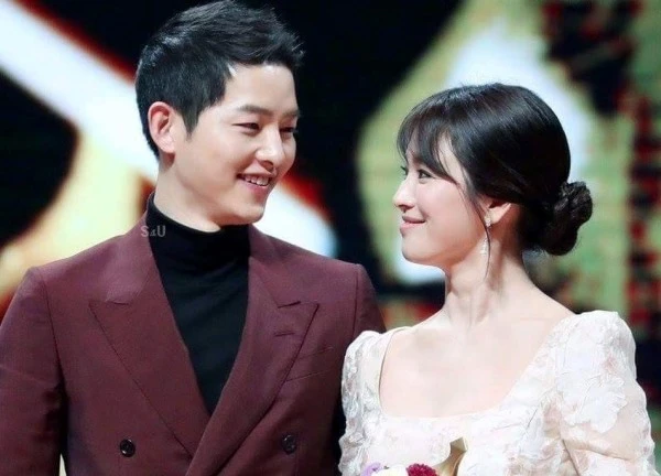 Sao Hàn 17/1: Song Hye Kyo lần đầu nói rõ lý do ly hôn Song Joong Ki sau 6 năm