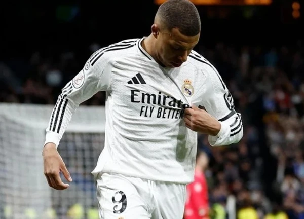 Mbappe khẳng định vai trò thủ lĩnh tại Real Madrid