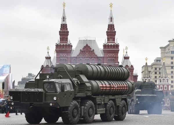 Nguyên nhân khiến hệ thống phòng không S-400 của quân đội Nga giảm mạnh hiệu quả