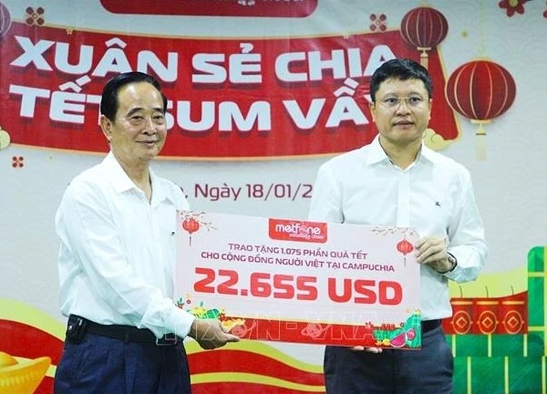 Xuân Ất Tỵ 2025: 'Tết sum vầy' cùng bà con gốc Việt tại Campuchia