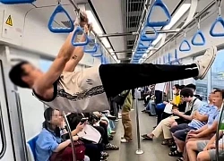 Nam thanh niên hít xà đơn trên metro Bến Thành - Suối Tiên gây phản cảm