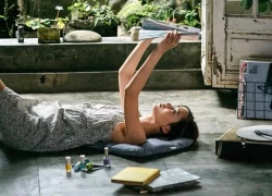 Bố chồng thấy con dâu mãi không sinh cháu liền nói nhỏ một câu, tháng sau, con dâu báo có tin vui