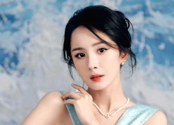 Cuối ngày hôm nay (1/10/2025), 3 con giáp 'thu tài hút lộc' của Thần Tài, trúng số độc đắc, tiền đổ về nặng trĩu túi, sự nghiệp lên hương
