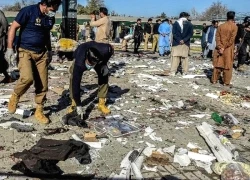 Đánh bom đẫm máu rung chuyển Tây Nam Pakistan
