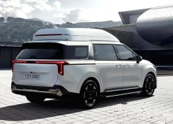 Kia Carnival phiên bản Hi-Limousine trình làng