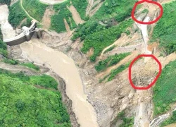 Ô tô bán tải chở quản đốc thuỷ điện và 2 người mất tích bí ẩn