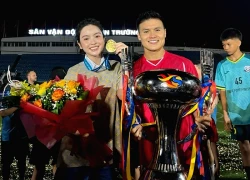 Quang Hải và Chu Thanh Huyền ủng hộ đồng bào khắc phục thiệt hại do bão số 10 Bualoi