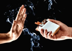 Hút thuốc lá: Cái giá phải trả không chỉ là ung thư phổi