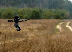 "Sát thủ" không thể đánh chặn của Nga dồn dập phục kính thiết giáp Ukraine
