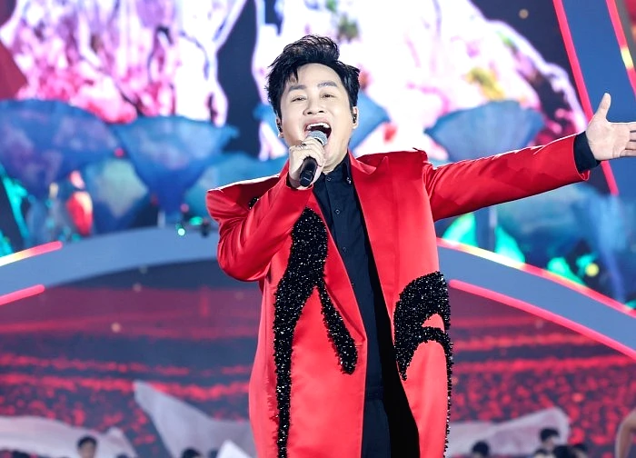 Ca sĩ Tùng Dương, Đức Phúc làm bùng nổ Hạ Long Concert 2025