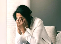 Chăm mẹ chồng 7 ngày nằm viện, bạn thân bảo tôi ngốc, nhưng tôi lại mỉm cười vì điều này