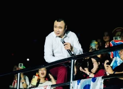 Hành động kỳ lạ của Tự Long