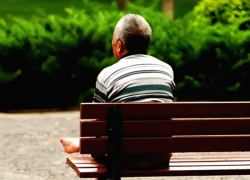 Nghỉ hưu với 25 triệu mỗi tháng nhưng về quê tôi sống như người nghèo: Tránh được vô số phiền phức