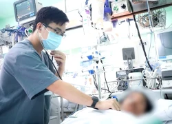 Phối hợp liên viện cứu người phụ nữ bị 'trái tim tan vỡ'