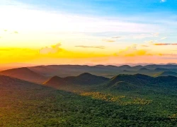 'Tấm thảm xanh' rừng khộp Yok Đôn khi nhìn từ trên cao