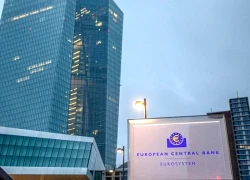 ECB giữ nguyên lãi suất cơ bản khi kinh tế Eurozone duy trì ổn định