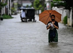 Bão Matmo mạnh lên, một thành phố ở Trung Quốc ngừng hầu hết hoạt động