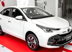 Cuộc đua giảm giá ô tô tiếp tục nóng sau tháng Ngâu
