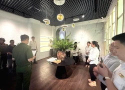 Loạt 'chiến thần' xộ khám: Khi 'góc khuất' bán hàng online dần lộ sáng