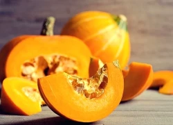 7 lợi ích sức khỏe vàng từ bí đỏ không nên bỏ qua