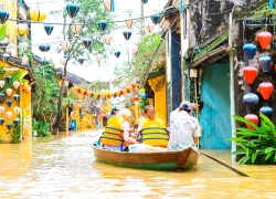 Du lịch mùa lũ chỉ có ở Việt Nam