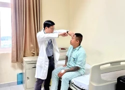 Cứu sống nam thanh niên đột quỵ khi đang đá bóng